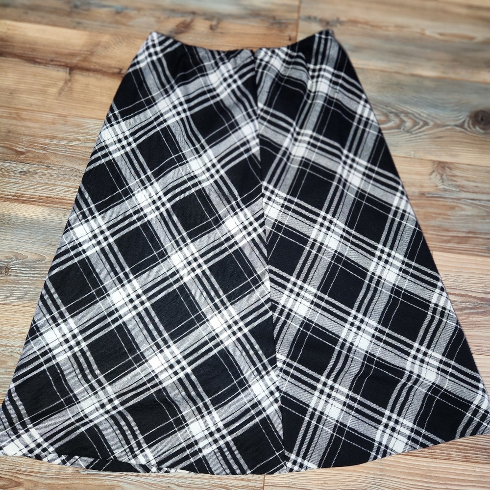 Appleseed's A-line Skirt Size 14